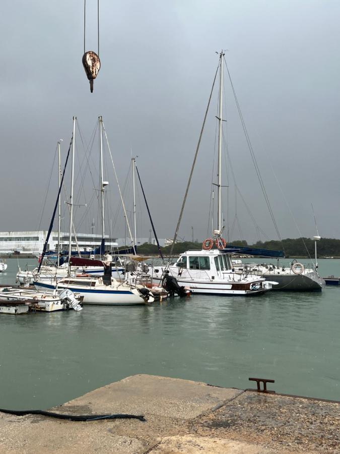 Hotel Velero En El Corazon De El Puerto de Santa María Exterior foto